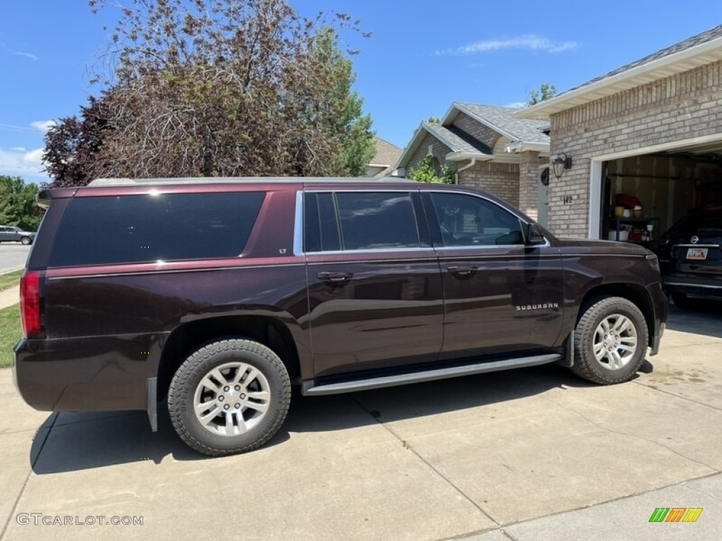 Black Cherry Metallic 2020 Chevrolet Suburban LT 4WD Exterior Photo #146529304