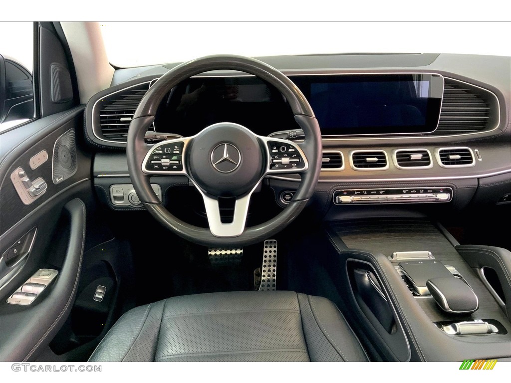 2020 GLS 580 4Matic - Black / Black photo #4