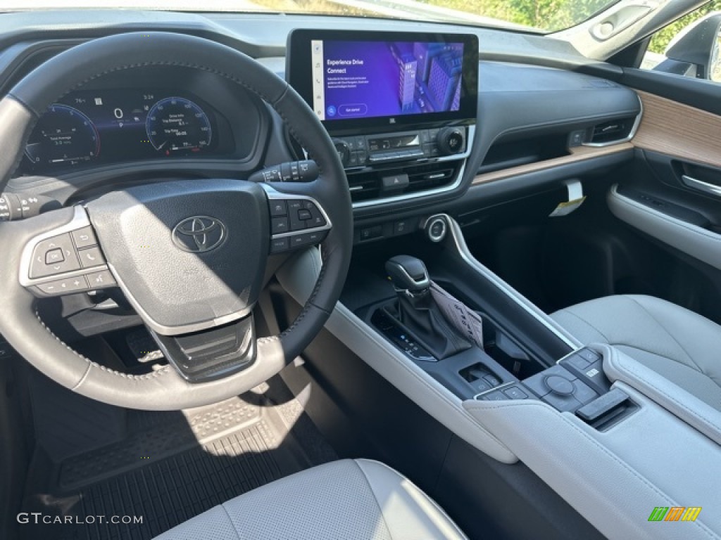 2024 Toyota Grand Highlander Limited AWD Light Gray Dashboard Photo #146531144