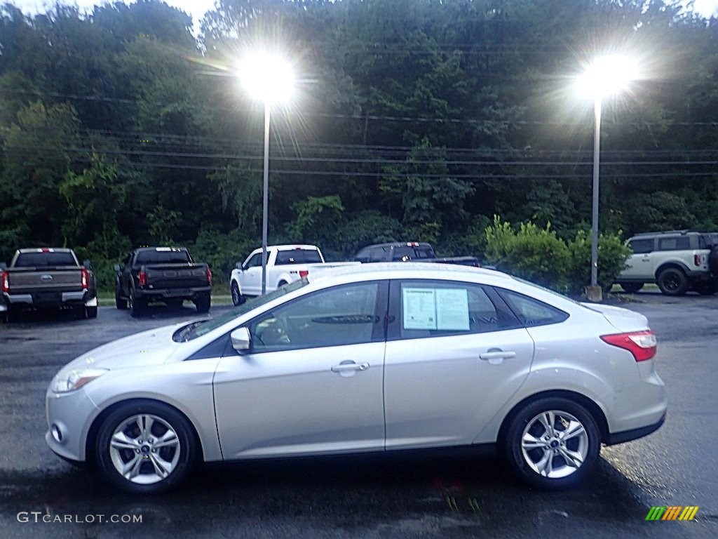 2014 Focus SE Sedan - Ingot Silver / Charcoal Black photo #5
