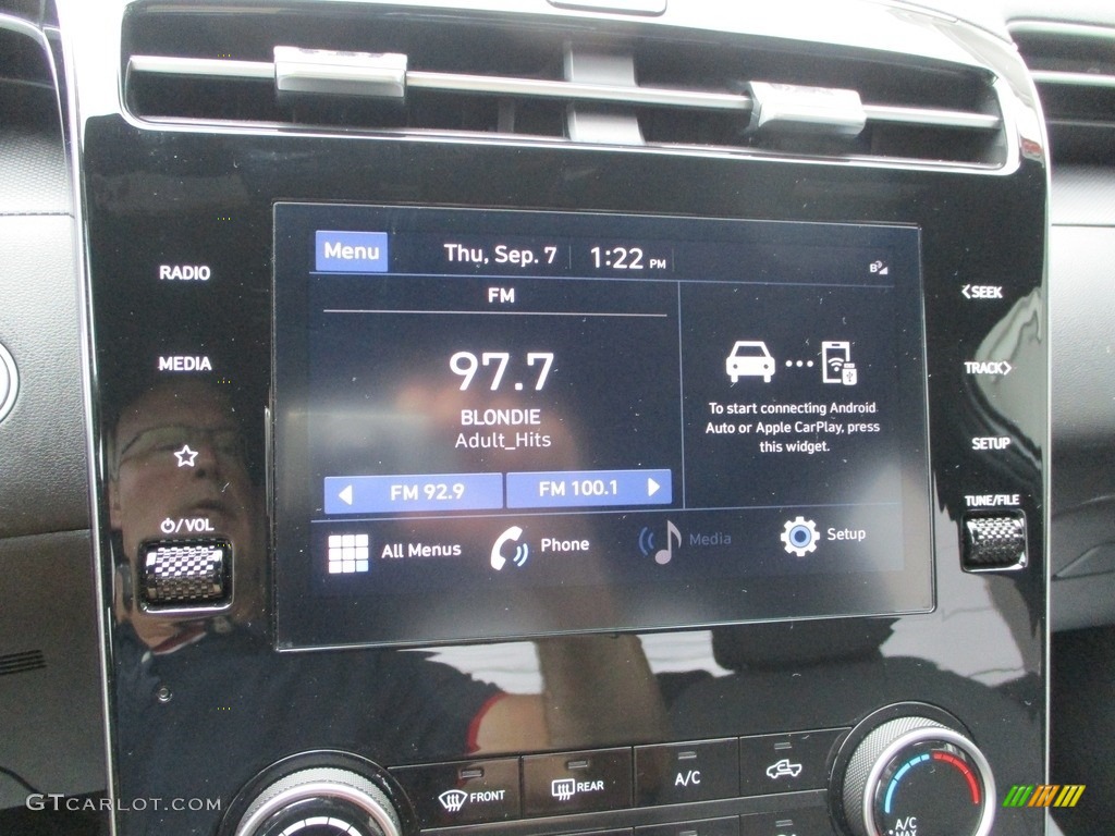 2023 Hyundai Santa Cruz SEL AWD Audio System Photos