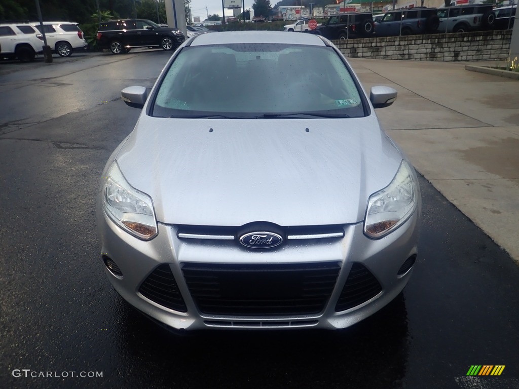 2014 Focus SE Sedan - Ingot Silver / Charcoal Black photo #7
