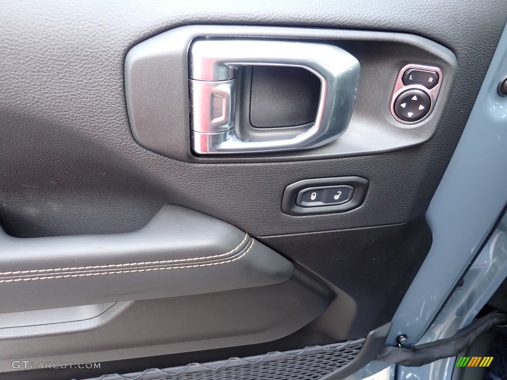 2024 Jeep Wrangler 4-Door Sahara 4xe Hybrid Controls Photo #146532626