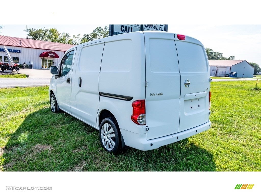 2018 NV200 SV - Fresh Powder / Gray photo #6