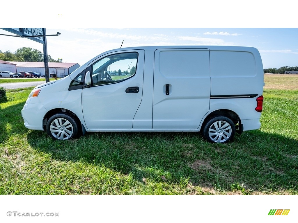 2018 NV200 SV - Fresh Powder / Gray photo #7