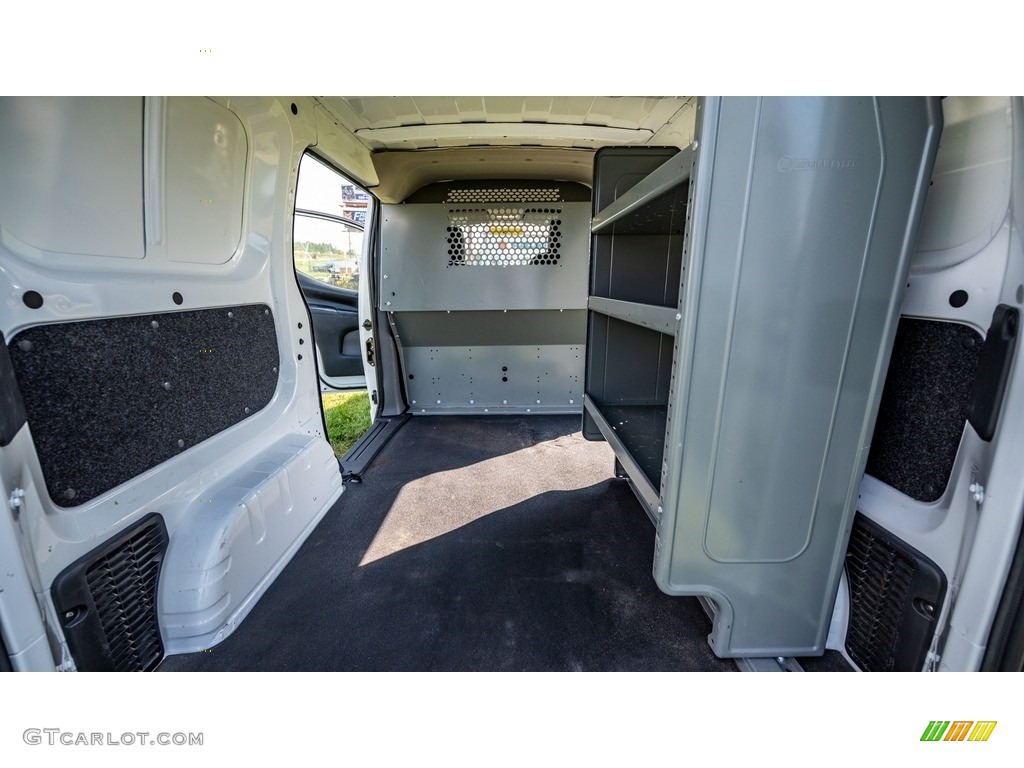 2018 NV200 SV - Fresh Powder / Gray photo #23