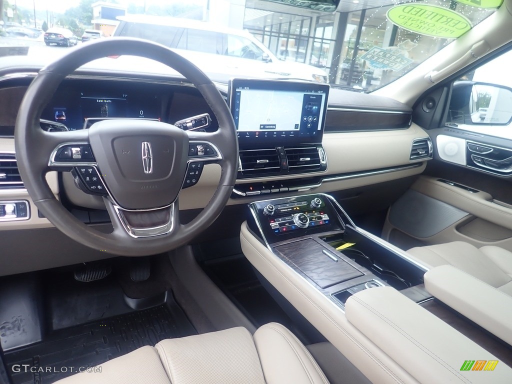 2022 Lincoln Navigator Reserve 4x4 Interior Color Photos