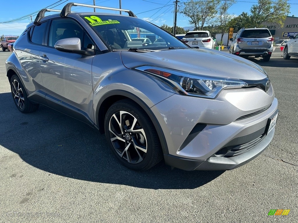 2019 C-HR XLE - Silver Knockout Metallic / Black photo #1