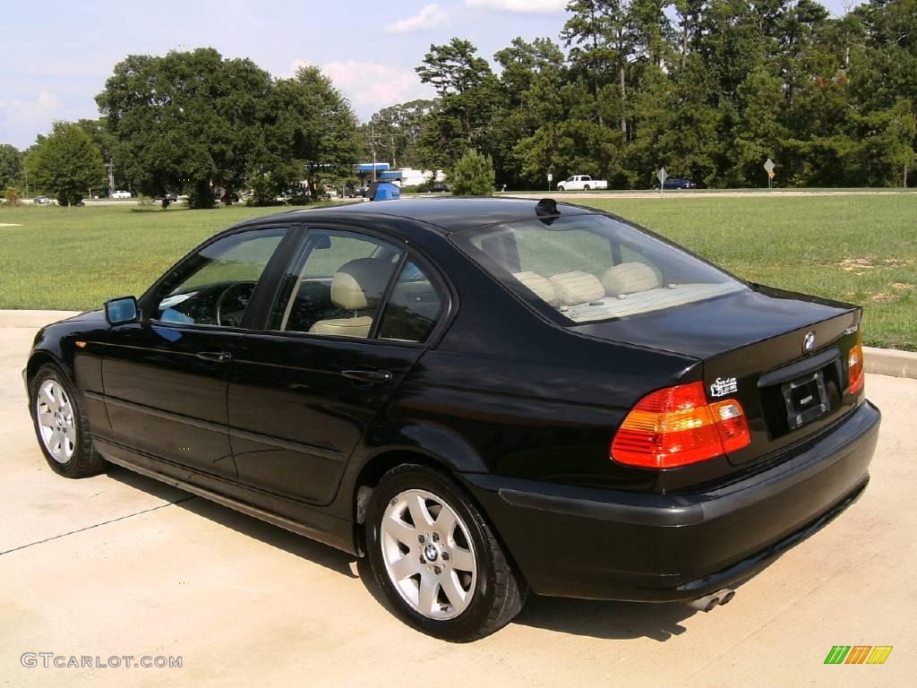 2004 3 Series 325i Sedan - Jet Black / Sand photo #5