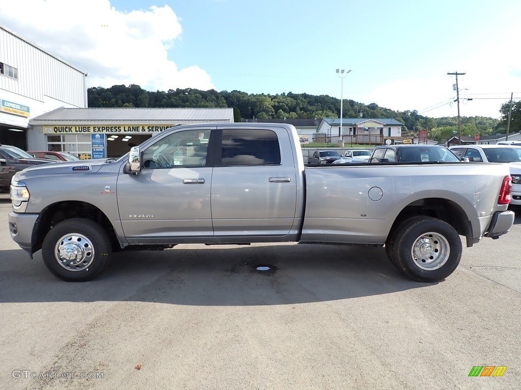 2023 3500 Laramie Crew Cab 4x4 - Billet Silver Metallic / Black photo #2