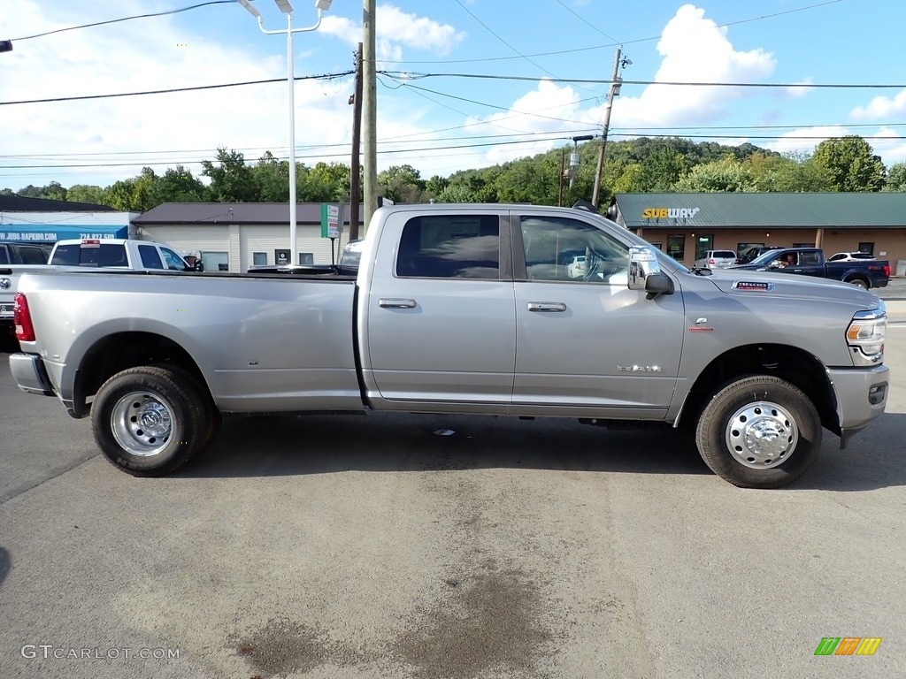 2023 3500 Laramie Crew Cab 4x4 - Billet Silver Metallic / Black photo #7