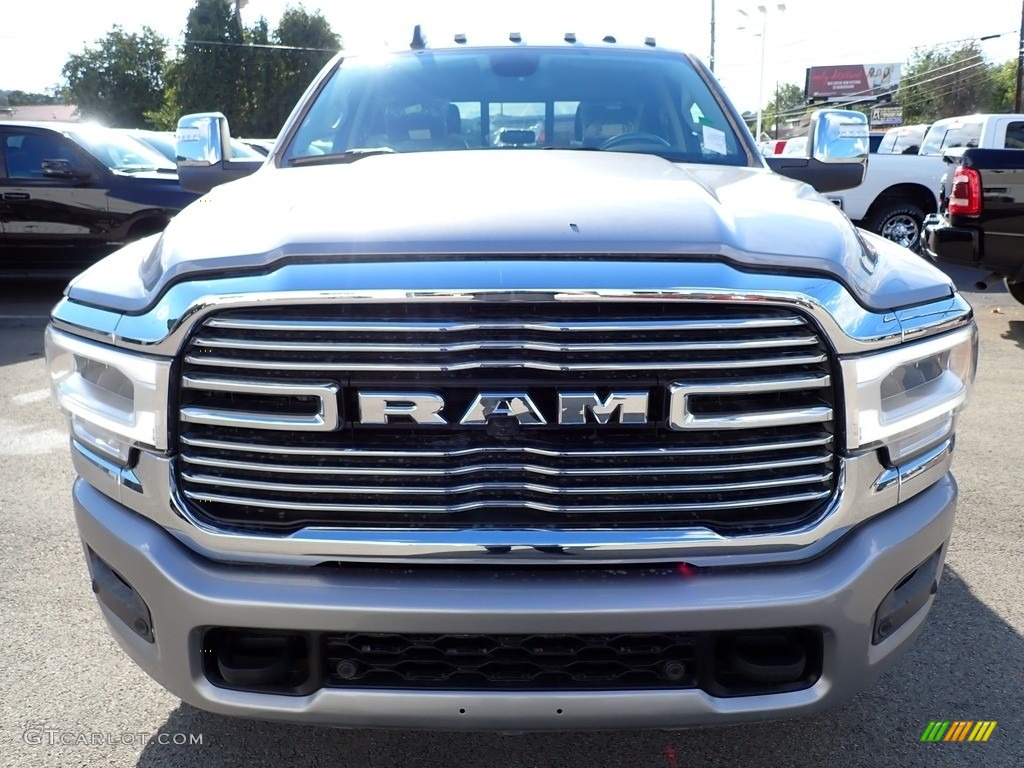 2023 3500 Laramie Crew Cab 4x4 - Billet Silver Metallic / Black photo #9