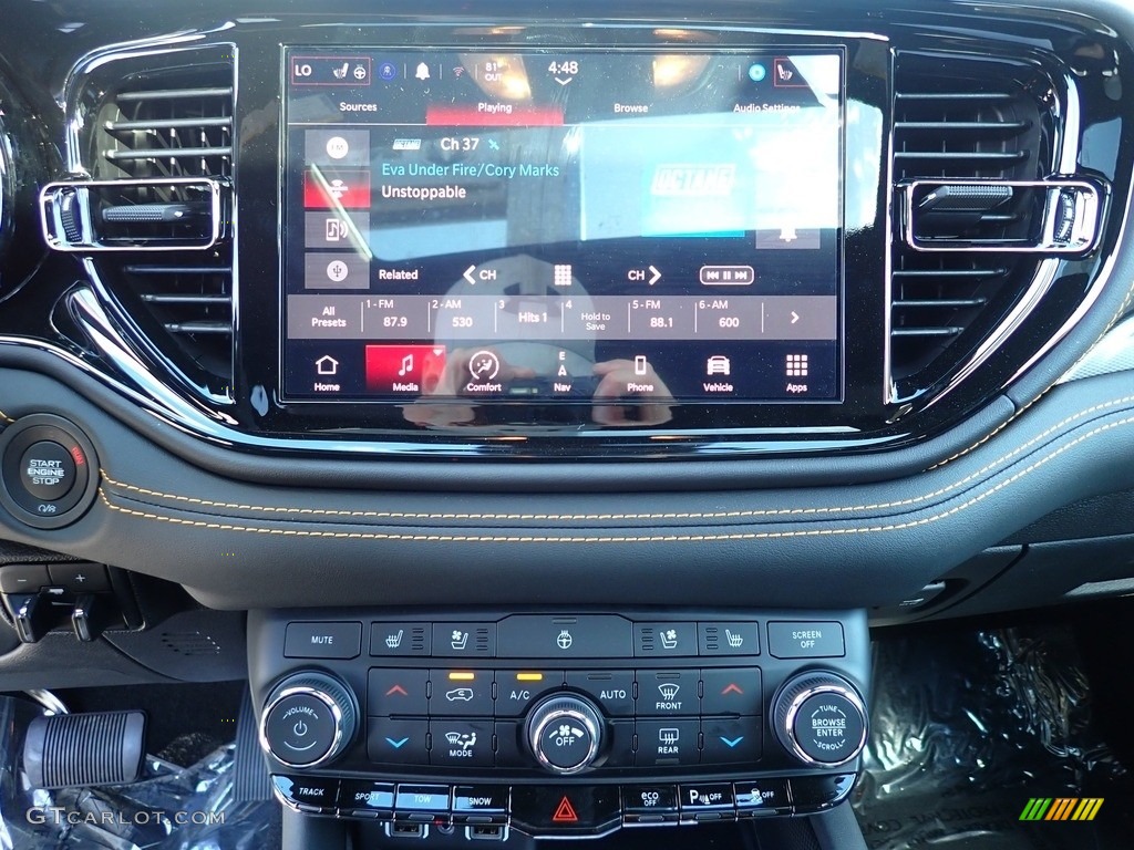 2023 Durango R/T Hemi Orange AWD - White Knuckle / Black/Orange Accent Stitching photo #20