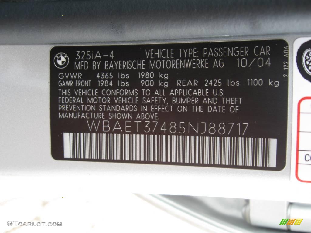2005 3 Series 325i Sedan - Titanium Silver Metallic / Black photo #23