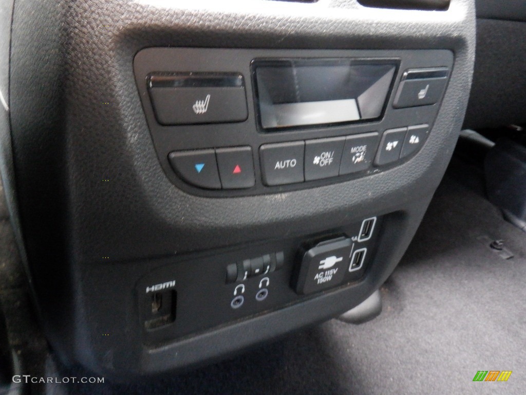 2020 Honda Pilot Elite AWD Controls Photos