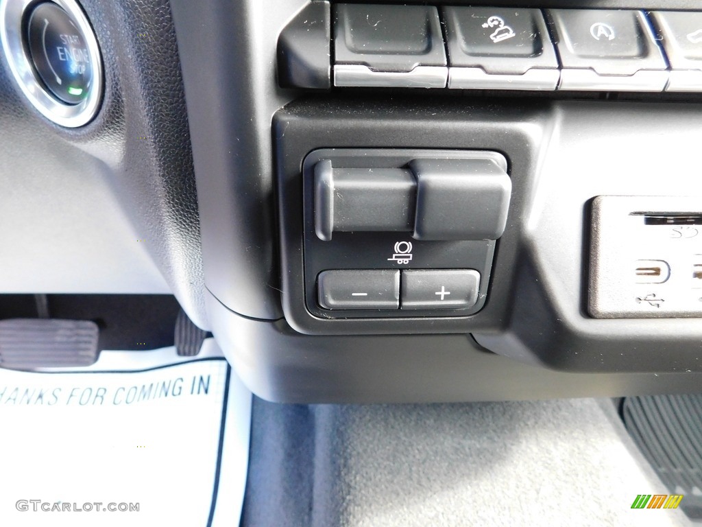 2021 Chevrolet Silverado 1500 LT Crew Cab 4x4 Controls Photos