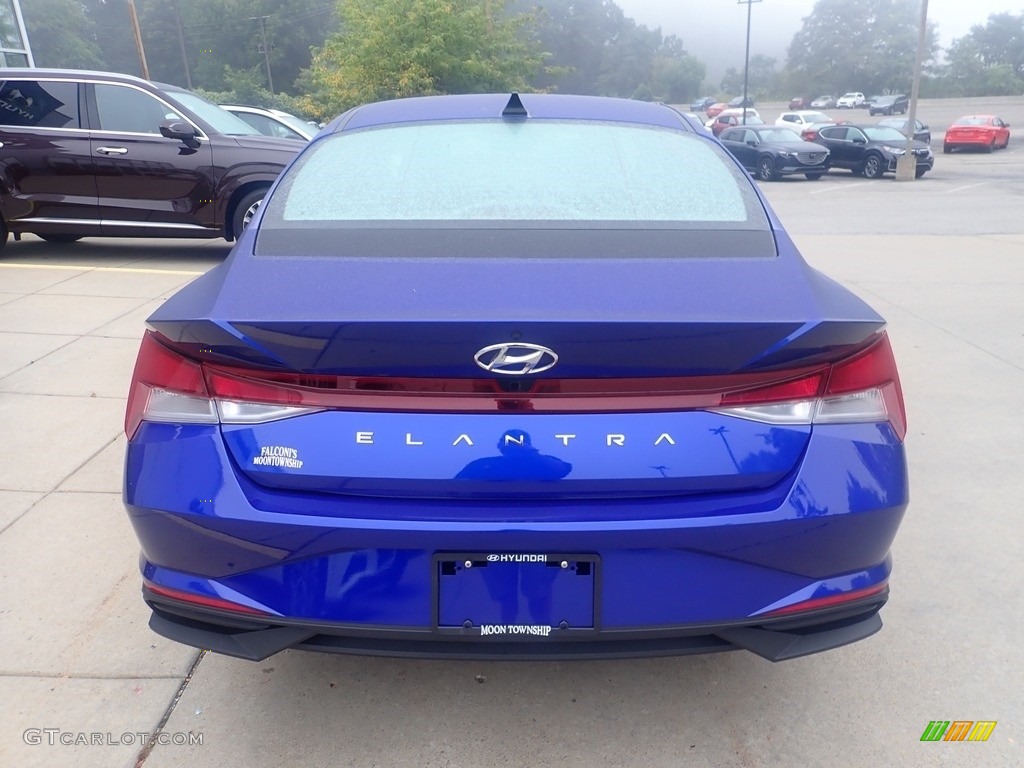 2023 Elantra SEL - Intense Blue / Medium Gray photo #3