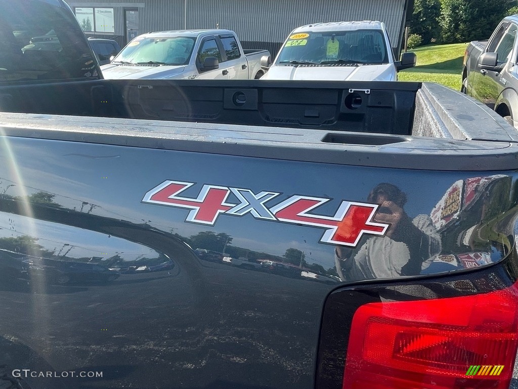 2017 Silverado 1500 LT Double Cab 4x4 - Graphite Metallic / Dark Ash/Jet Black photo #35