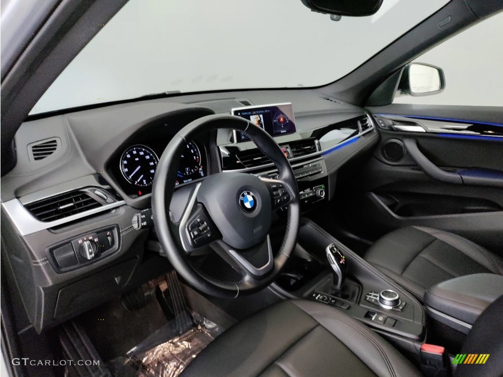 2021 X1 sDrive28i - Glacier Silver Metallic / Black photo #14