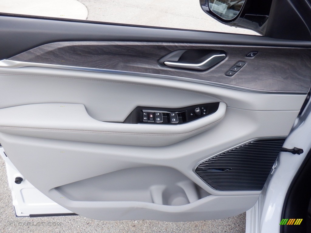 2021 Jeep Grand Cherokee L Overland 4x4 Door Panel Photos