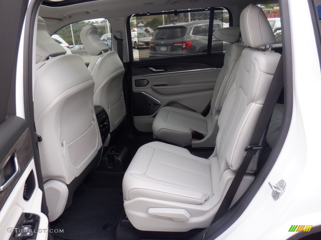 2021 Jeep Grand Cherokee L Overland 4x4 Rear Seat Photo #146546214