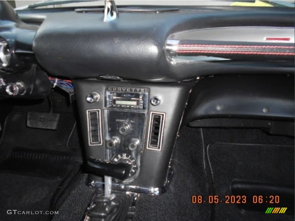 1960 Chevrolet Corvette Convertible Soft Top Black Dashboard Photo #146546703