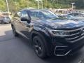 Deep Black Pearl - Atlas Cross Sport SE Technology R-Line 4Motion Photo No. 3