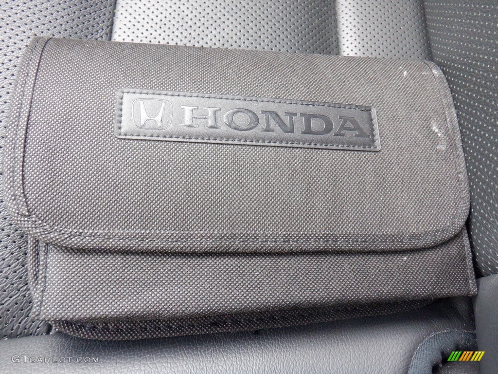 2021 Pilot Elite AWD - Platinum White Pearl / Black photo #39