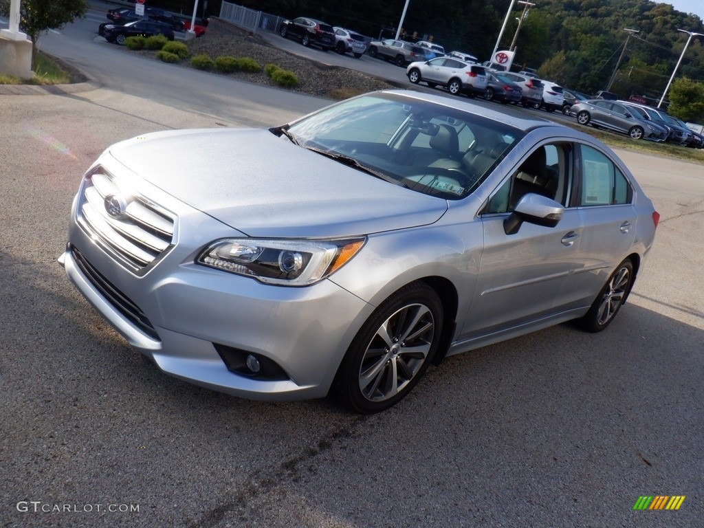 2017 Legacy 3.6R Limited - Ice Silver Metallic / Slate Black photo #18