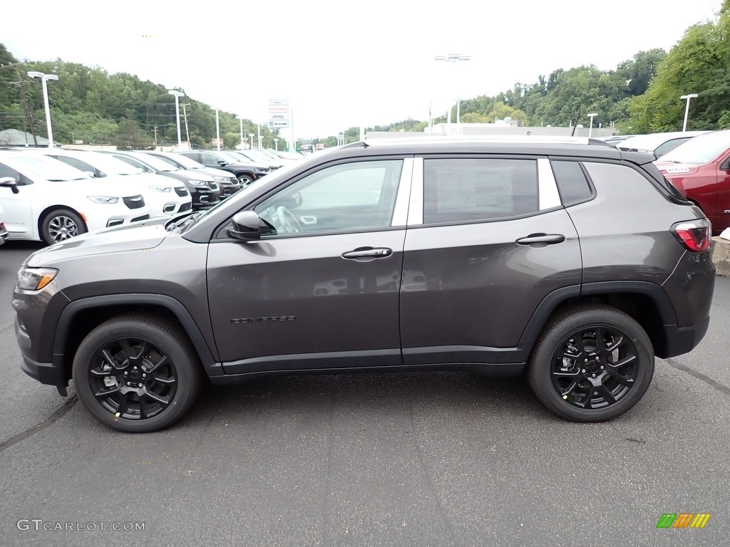 2023 Compass Altitude 4x4 - Granite Crystal Metallic / Black photo #2