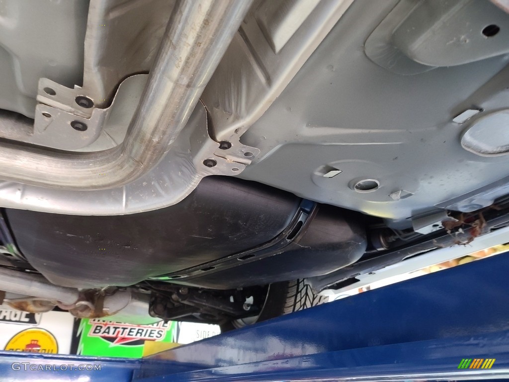 2002 Cadillac Eldorado ETC Undercarriage Photo #146547813
