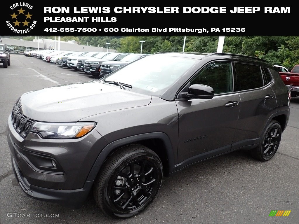 Granite Crystal Metallic Jeep Compass