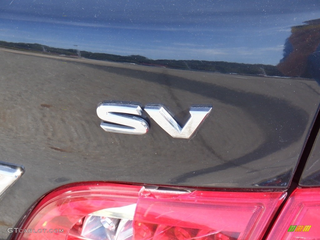 2013 Sentra SV - Super Black / Charcoal photo #15