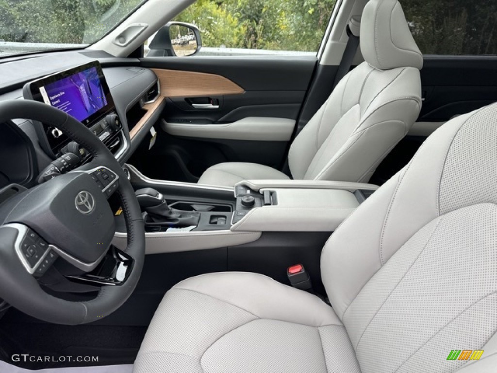 Light Gray Interior 2024 Toyota Grand Highlander Platinum AWD Photo #146549148