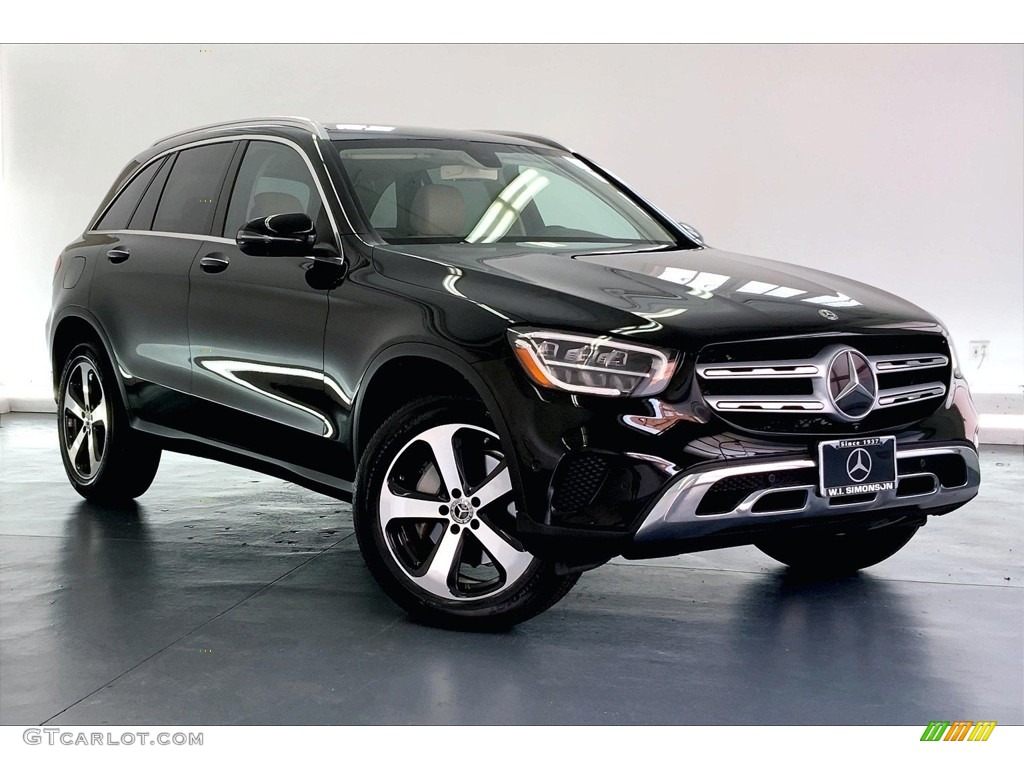 2020 GLC 300 4Matic - Black / Silk Beige photo #34