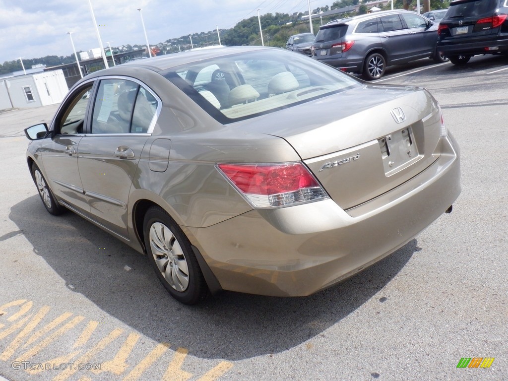 2009 Accord LX Sedan - Bold Beige Metallic / Ivory photo #8