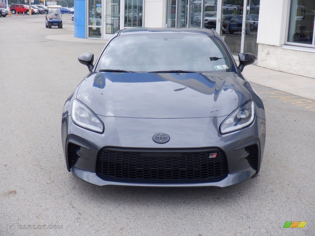Pavement 2022 Toyota GR86 Coupe Exterior Photo #146550598