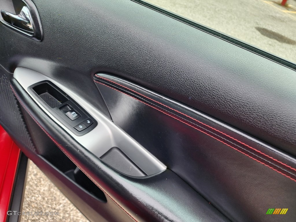 2012 Dodge Journey R/T Door Panel Photos