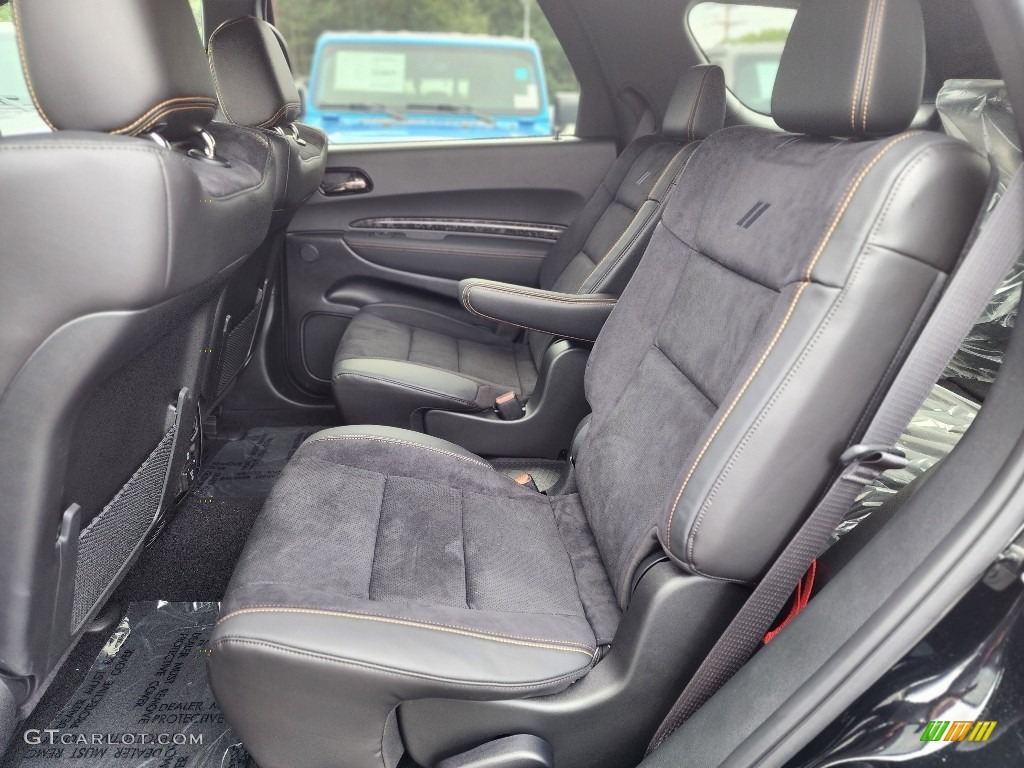Black Interior 2023 Dodge Durango R/T Hemi Orange AWD Photo #146551036
