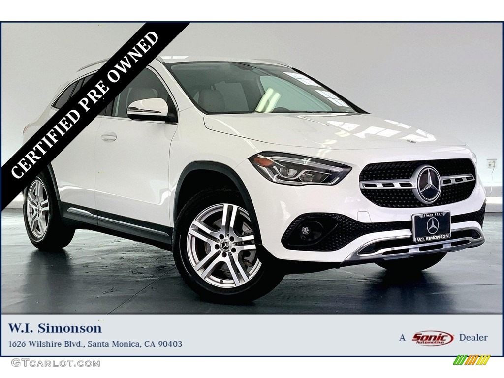 2021 GLA 250 - Polar White / Macchiato Beige photo #1