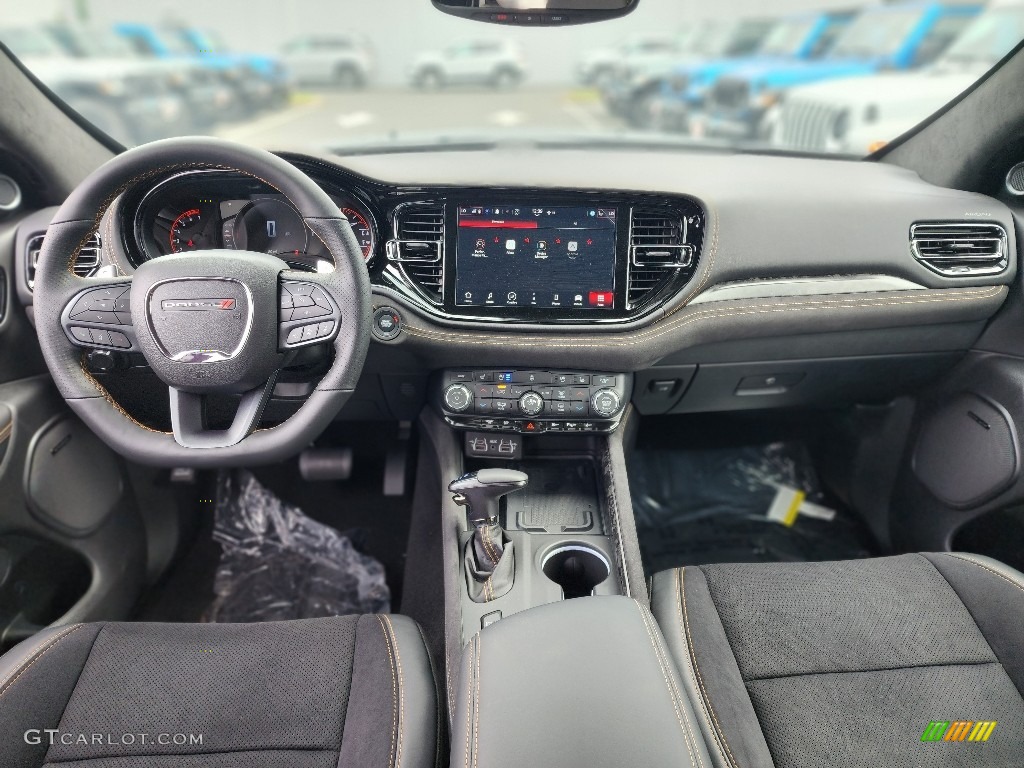 2023 Dodge Durango R/T Hemi Orange AWD Black Dashboard Photo #146551078