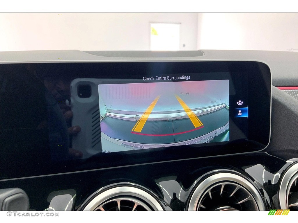 2021 GLA 250 - Polar White / Macchiato Beige photo #24