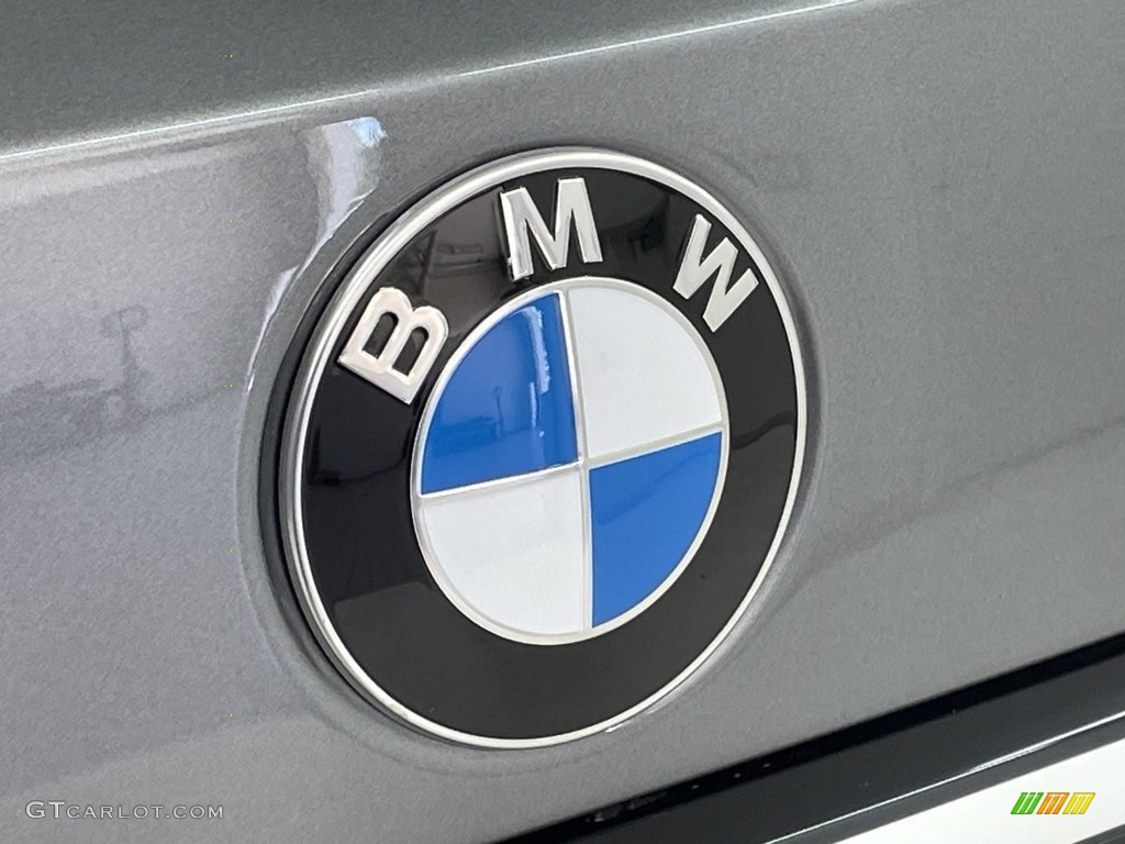 2024 BMW X7 xDrive40i Marks and Logos Photo #146551693