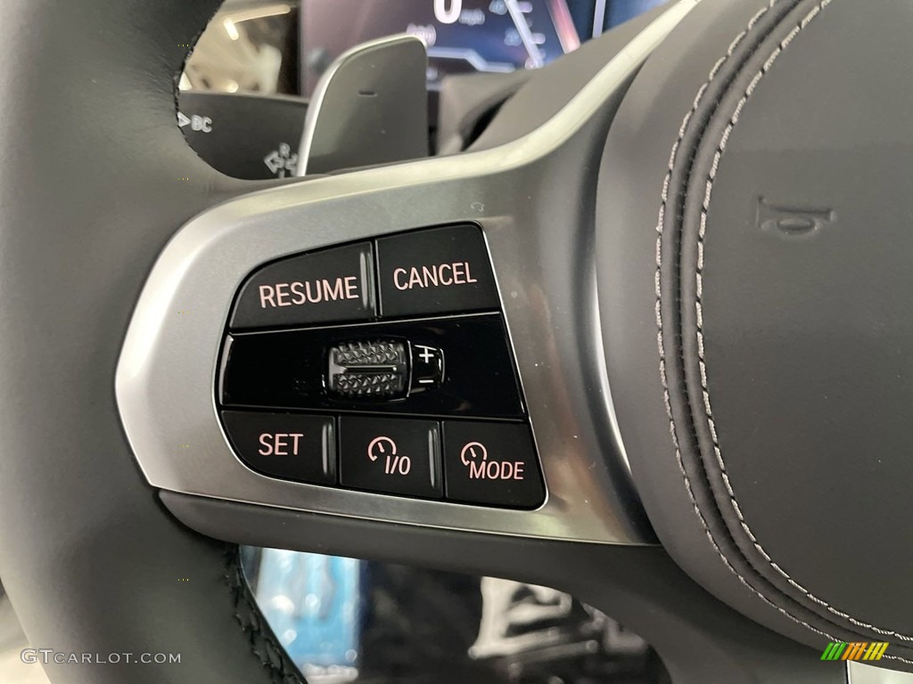 2024 BMW X7 xDrive40i Black Steering Wheel Photo #146551870
