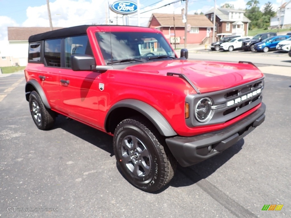 2023 Ford Bronco Big Bend 4X4 4-Door Exterior Photos