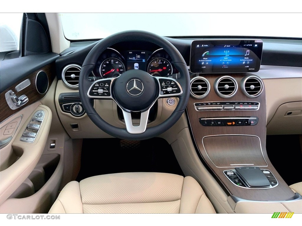 2020 Mercedes-Benz GLC 300 Silk Beige Dashboard Photo #146552644