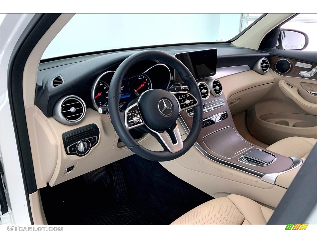 2020 Mercedes-Benz GLC 300 Front Seat Photo #146552797