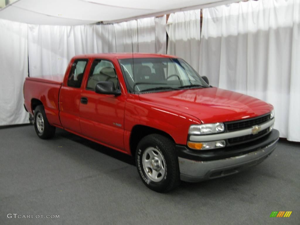 2001 Silverado 1500 Extended Cab - Victory Red / Graphite photo #1