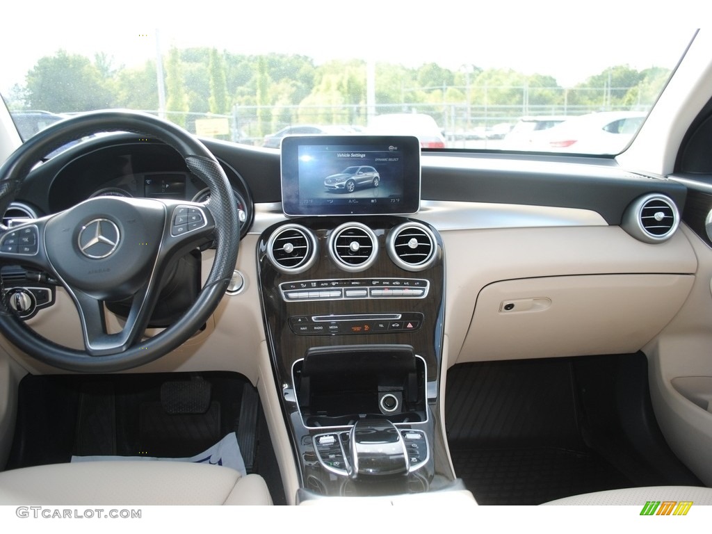 2016 GLC 300 4Matic - Obsidian Black Metallic / Silk Beige photo #9