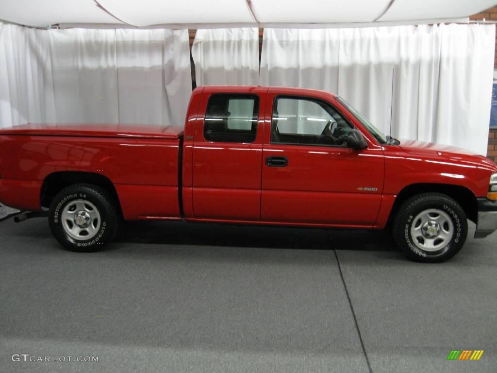 2001 Silverado 1500 Extended Cab - Victory Red / Graphite photo #2